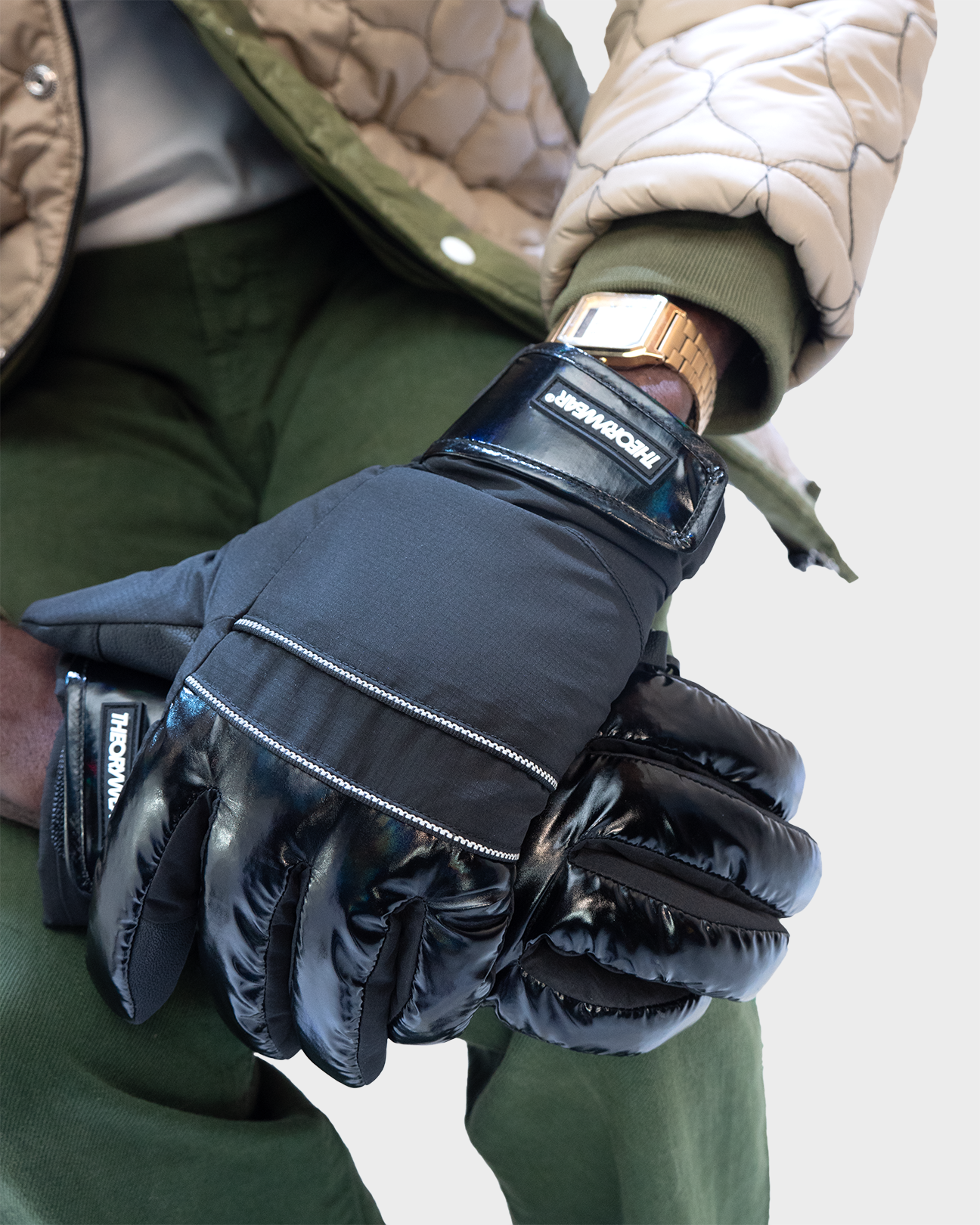 Polar Embrace Gloves